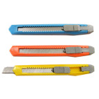 Нож канцелярский лезвие 9мм Hiao HLM-804