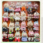 Игрушка фигурка-брелок Labubu Лабубу в одежде сидящая 12см, дизайн ассорти 1222