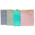 Пакет подарунковий паперовий 26*32*10см ООПТ з тисненням та фольгою, асорті Q3345-M