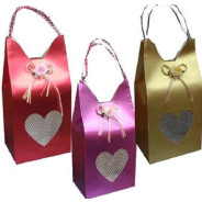 Пакет подарунковий паперовий LULU в240*ш145*т100мм 50001 короб з висічкою Серцє