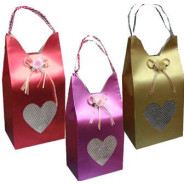 Пакет подарунковий паперовий LULU в240*ш145*т100мм 50002 короб з висічкою Серцє